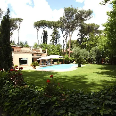Appia Antica 1br With Swimming Pool Apartment *