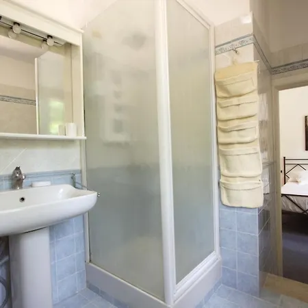 Appia Antica 1br With Swimming Pool Apartment Rome