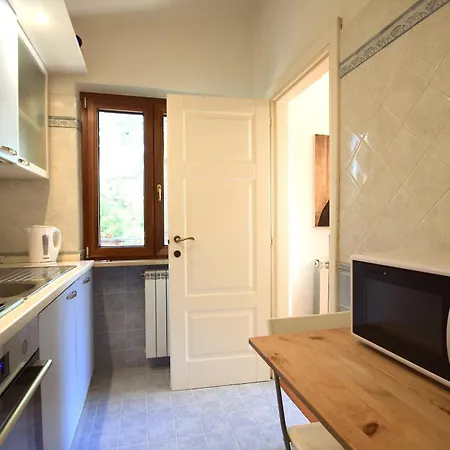 Appia Antica 1br With Swimming Pool アパート ローマ