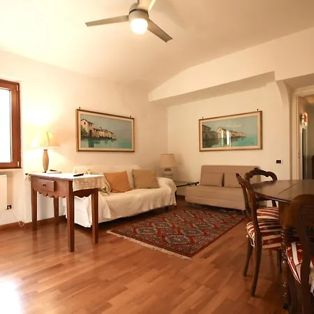 Appia Antica 1br With Swimming Pool Roma